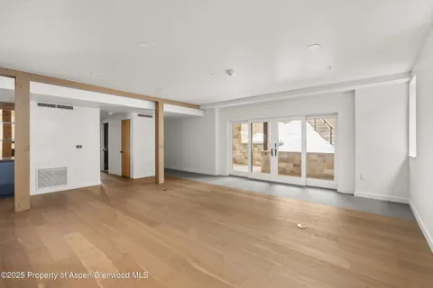 $4,495,000 | 360 Wood Road, Unit 502, Snowmass Village, CO 81615