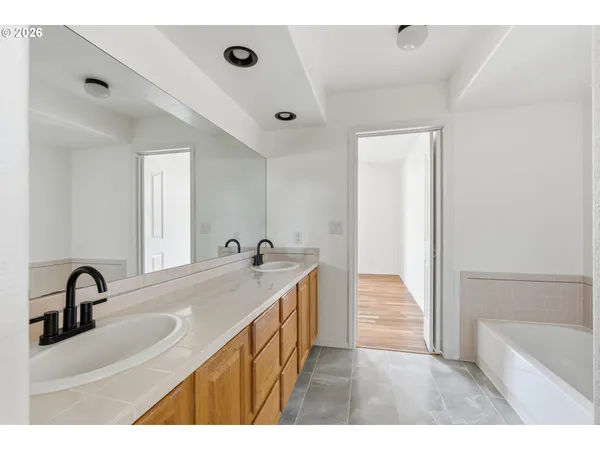 $675,000 | 3244 Southwest 34th Street, Redmond, OR 97756