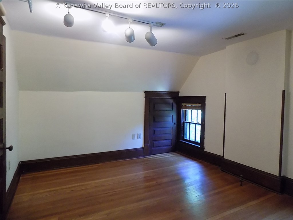 714 Bridge Road Charleston, WV 25314 - Photo 10 of 20 Gallery Image 10