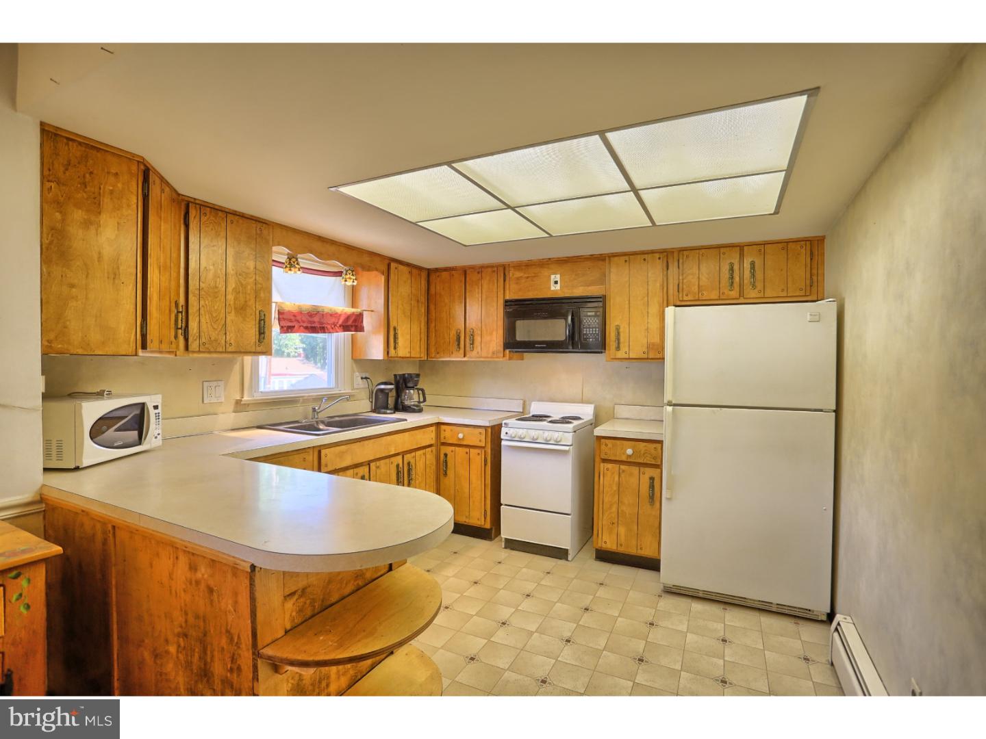 35 Mast Road Oley, PA 19547 - Photo 7 of 24 Gallery Image 7