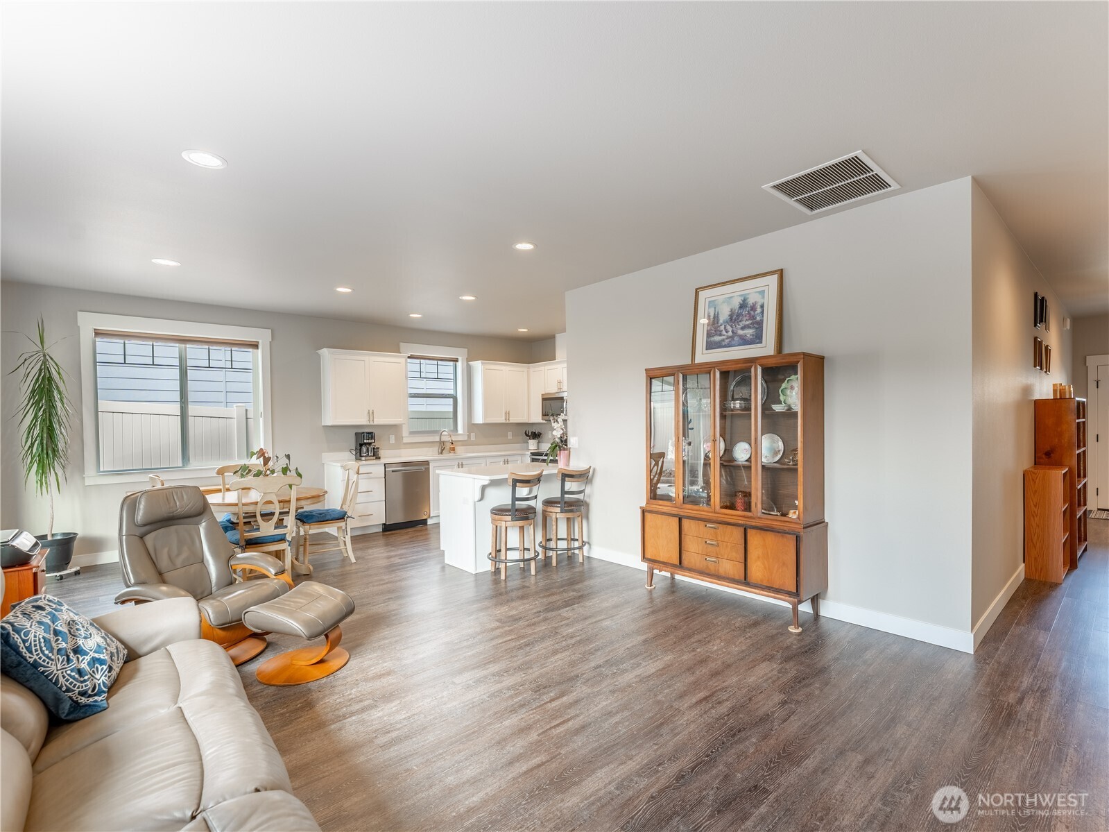 222 Pershing Street Wenatchee, WA 98801 - Photo 7 of 31 Gallery Image 7