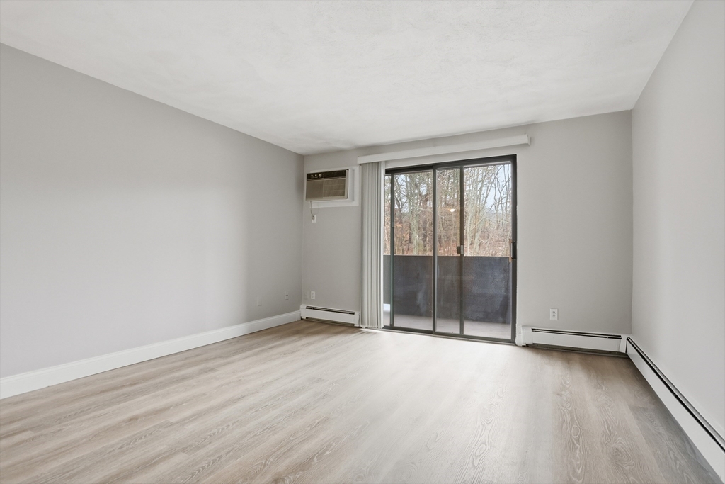 11 Davis Road, Unit B8 Acton, MA 01720 - Photo 18 of 30