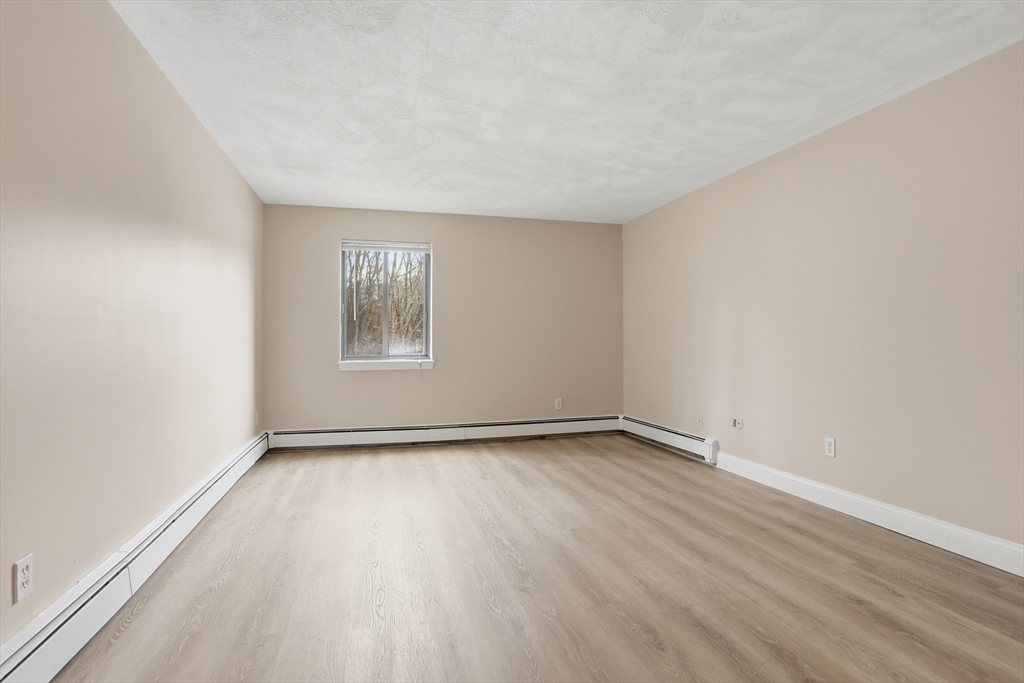 11 Davis Road, Unit B8 Acton, MA 01720 - Photo 24 of 30