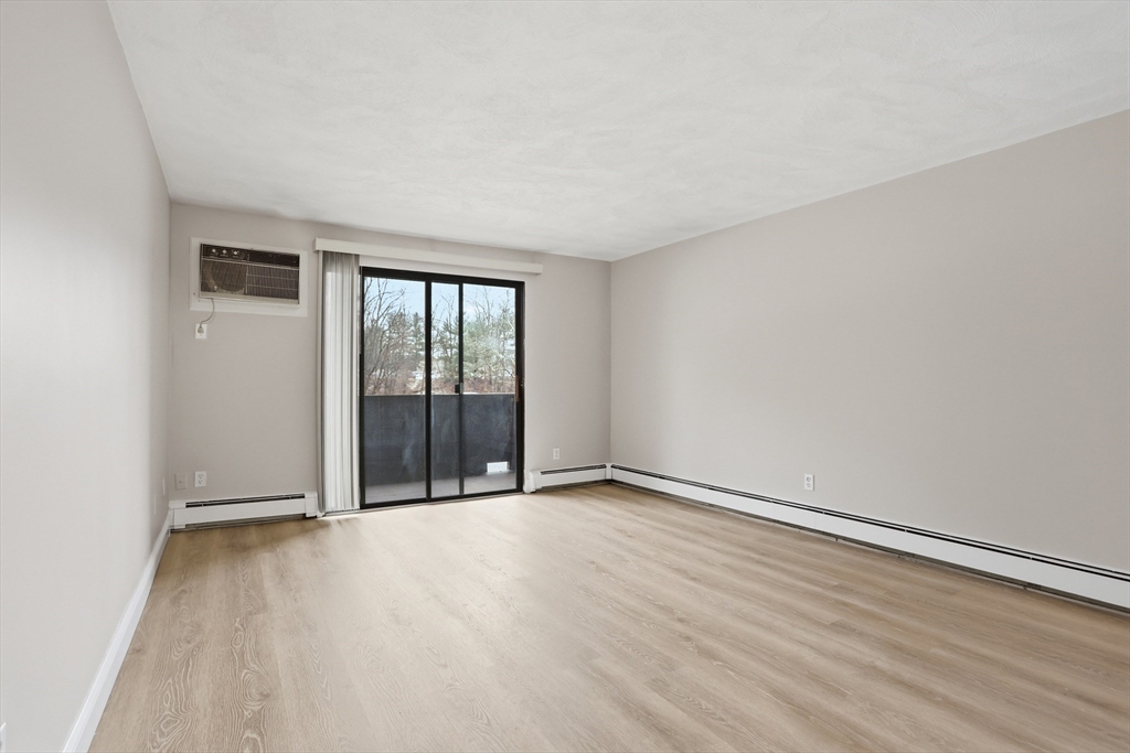 11 Davis Road, Unit B8 Acton, MA 01720 - Photo 5 of 30