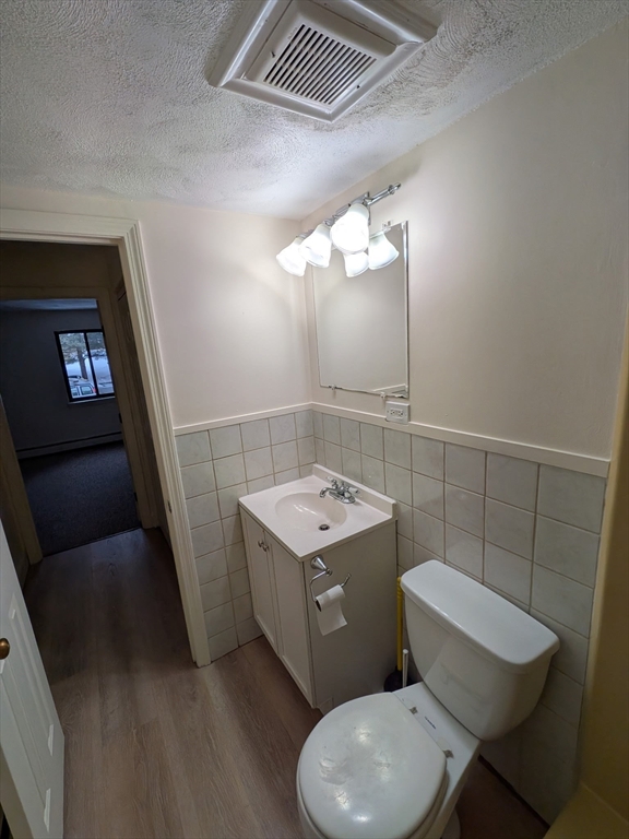 11 Davis Road, Unit B8 Acton, MA 01720 - Photo 7 of 13