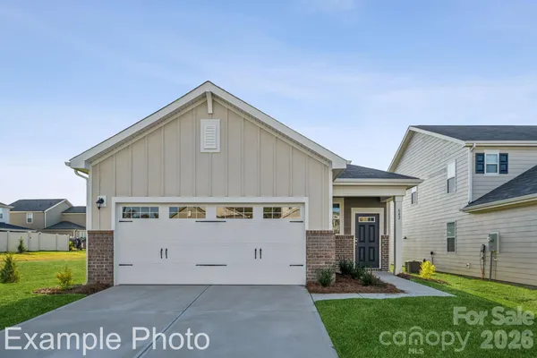 $303,840 | 3119 29th Avenue Northeast, Hickory, NC 28601