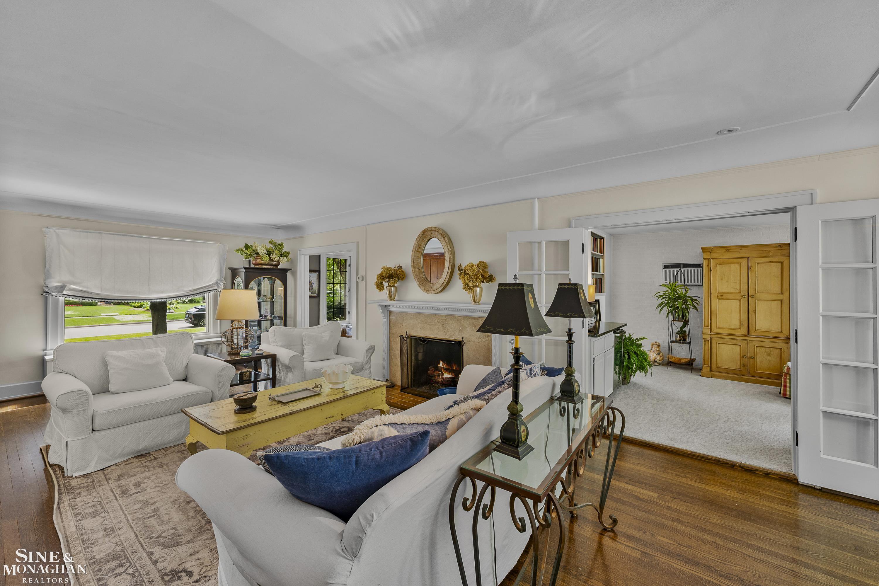 1035 Yorkshire Road Grosse Pointe Park, MI 48230 - Photo 7 of 61