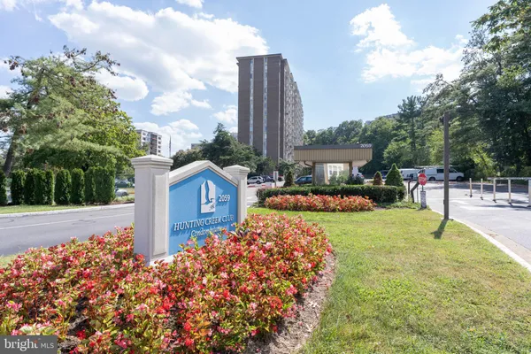 $1,850 | 2059 Huntington Avenue, Unit 1204, Alexandria, VA 22303