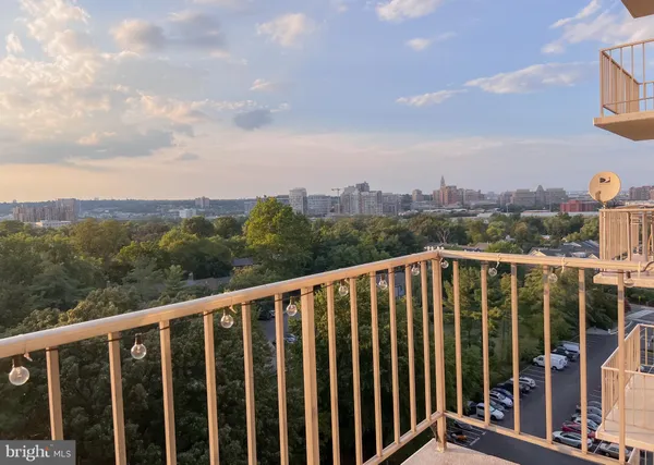 $1,850 | 2059 Huntington Avenue, Unit 1204, Alexandria, VA 22303