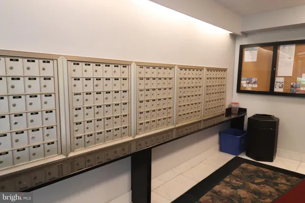 $1,850 | 2059 Huntington Avenue, Unit 1204, Alexandria, VA 22303