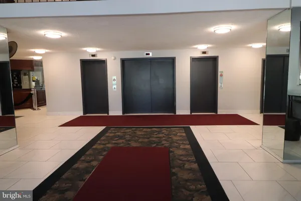 $1,850 | 2059 Huntington Avenue, Unit 1204, Alexandria, VA 22303