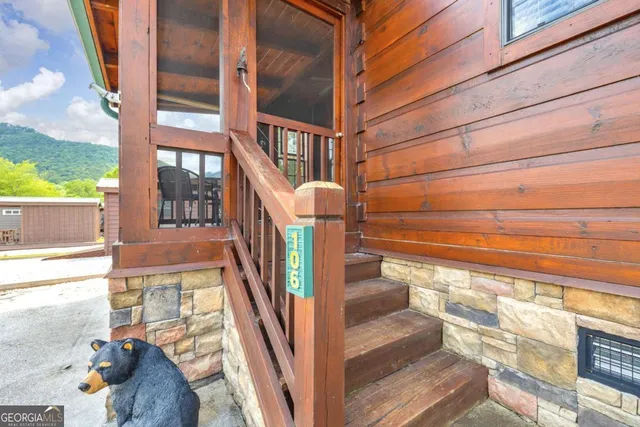 $315,000 | 112 River Vista Drive, Unit 112 & 106, Dillard, GA 30537