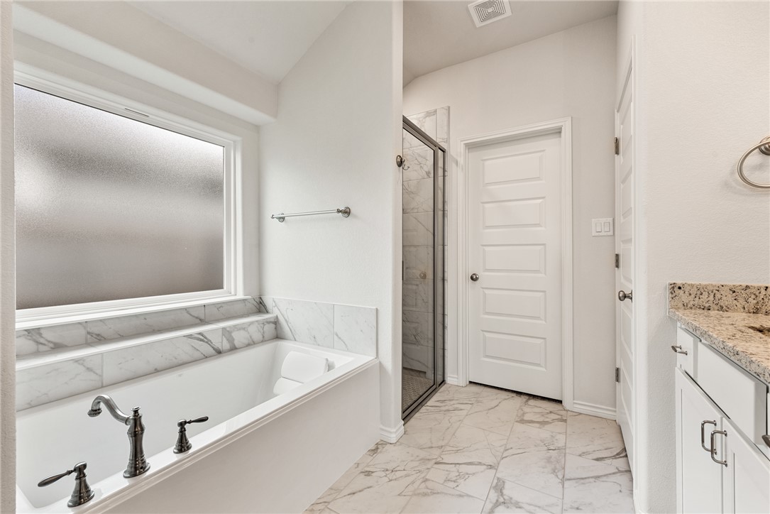 3164 Margaret Rudder Parkway Bryan, TX 77808 - Photo 13 of 21