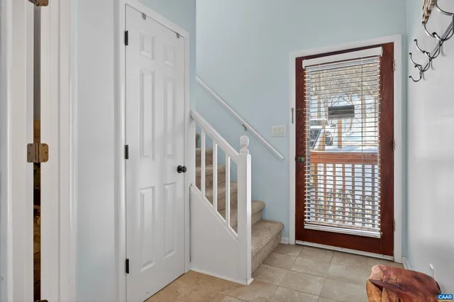 $254,000 | 775 Laurelwood, Unit 775, Roseland, VA 22967