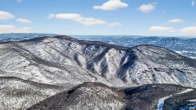 $254,000 | 775 Laurelwood, Unit 775, Roseland, VA 22967