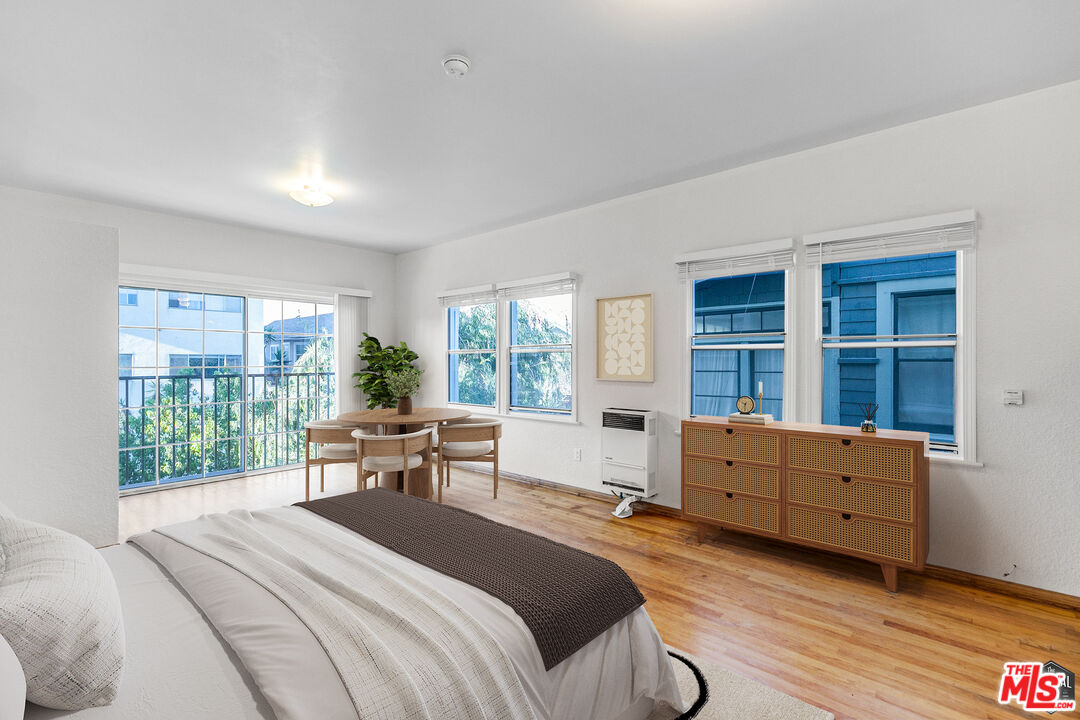 26 Breeze Avenue, Unit 7 Venice, CA 90291 - Photo 2 of 18