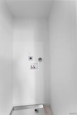 $249,900 | 108 Canal Cottage Alley, St. Charles, MO 63301