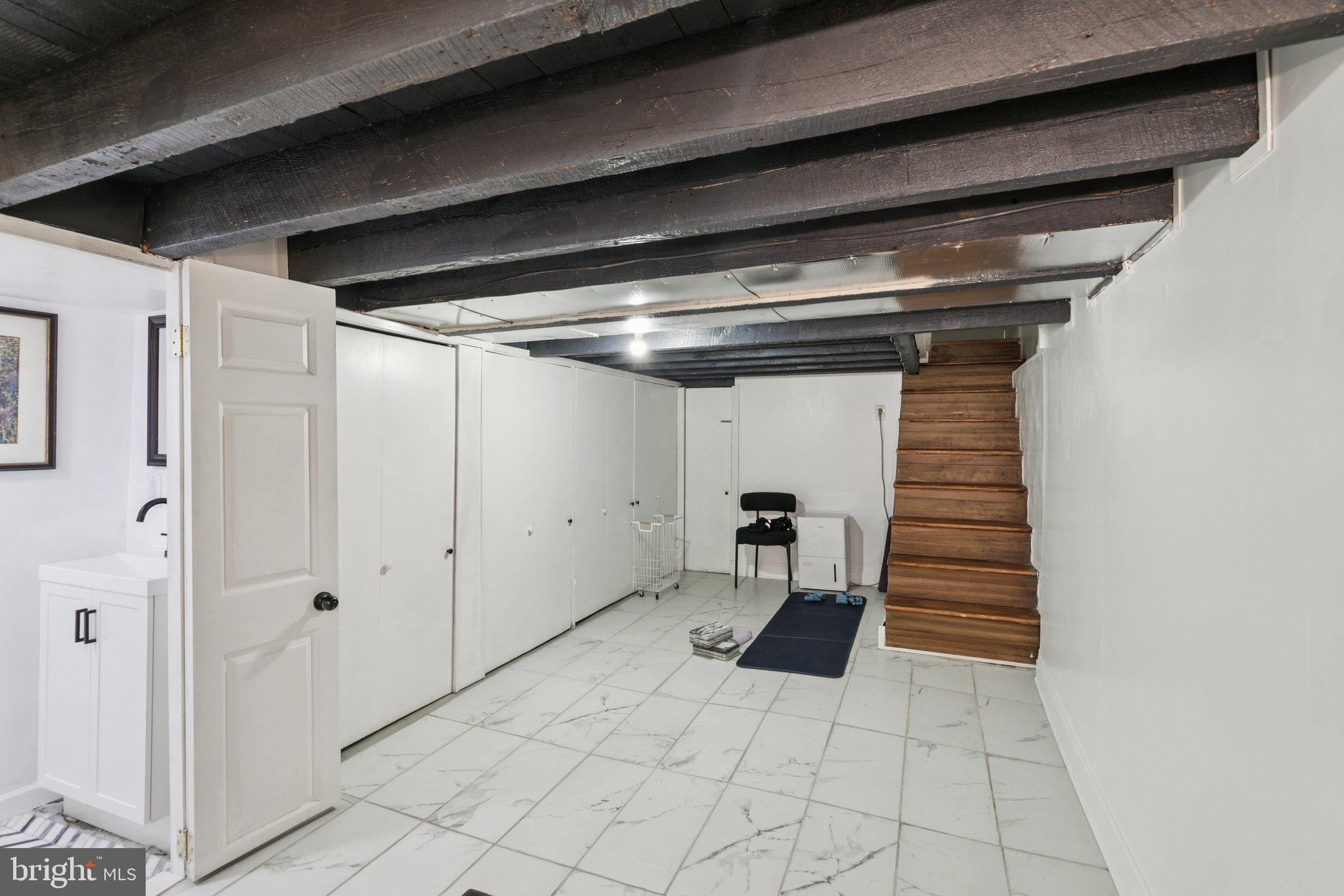 2412 Madison Square Philadelphia, PA 19146 - Photo 32 of 39 Gallery Image 32