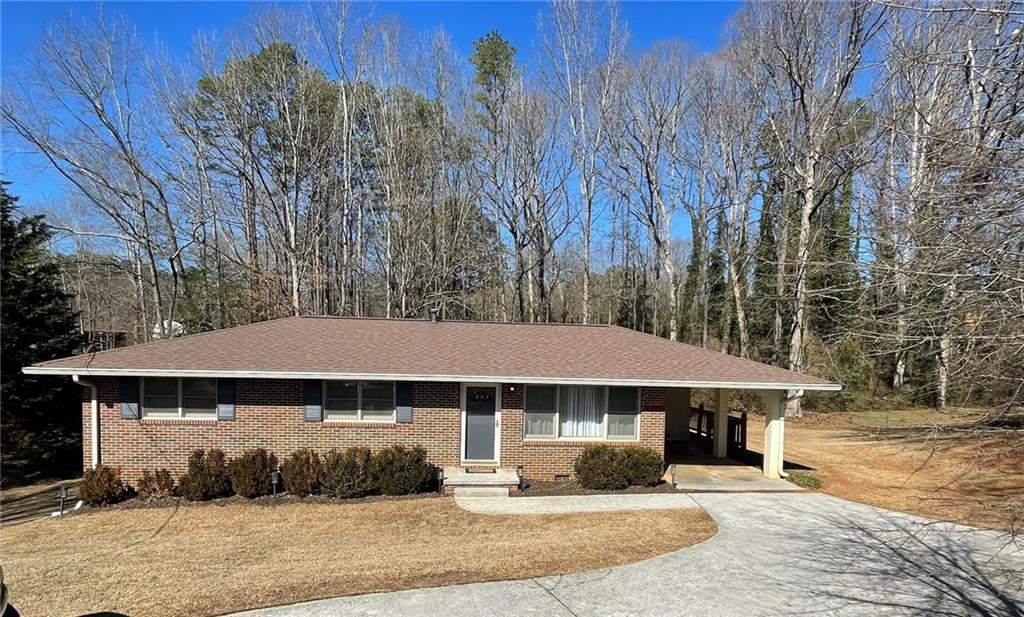 683 Collier Road Toccoa, GA 30577 - Photo 2 of 23