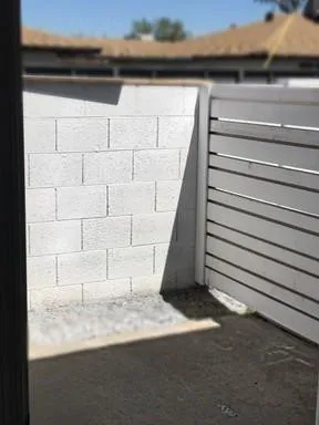 $1,222 | 3011 North 38th Street, Unit 7, Phoenix, AZ 85018