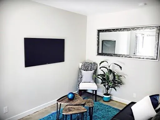 $1,222 | 3011 North 38th Street, Unit 7, Phoenix, AZ 85018