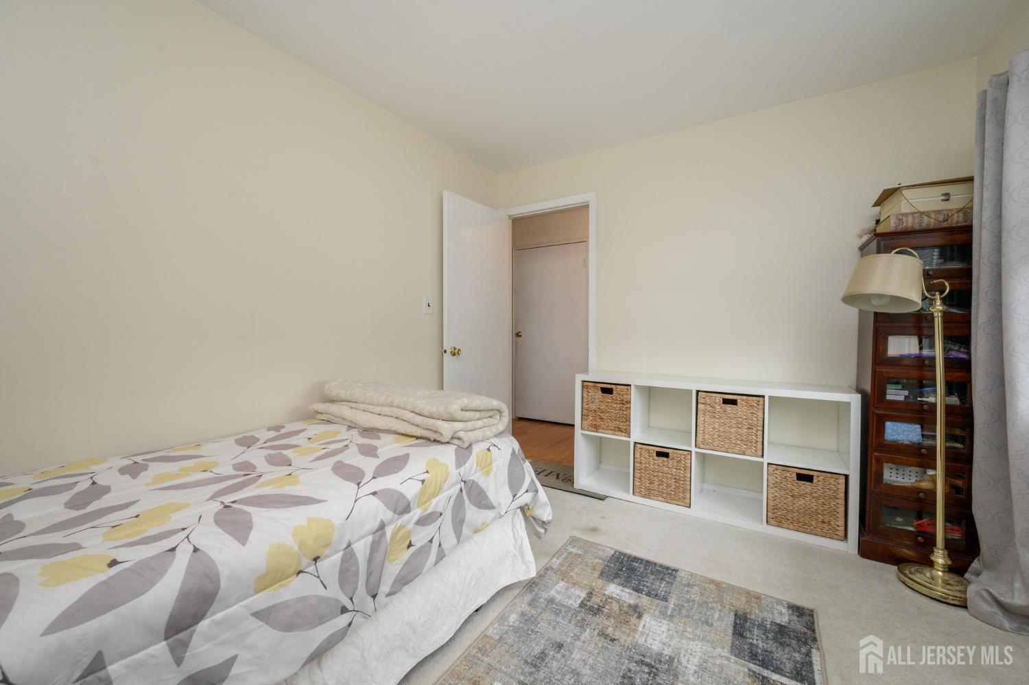 2214 Silver Court Hamilton, NJ 08690 - Photo 11 of 18