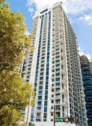 $4,500 | 11 Northeast 6th Street, Unit 1109, Miami, FL 33132