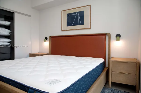 $4,500 | 11 Northeast 6th Street, Unit 1109, Miami, FL 33132