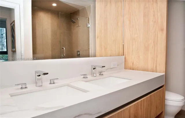 $4,500 | 11 Northeast 6th Street, Unit 1109, Miami, FL 33132