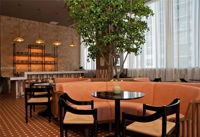 $4,500 | 11 Northeast 6th Street, Unit 1109, Miami, FL 33132