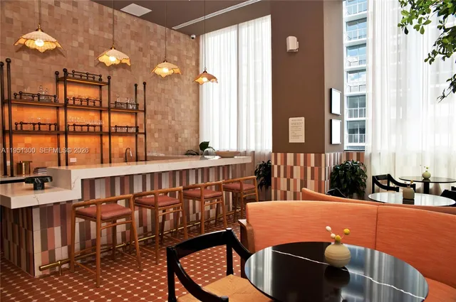 $4,500 | 11 Northeast 6th Street, Unit 1109, Miami, FL 33132