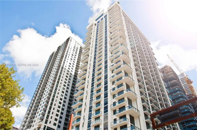 $4,500 | 11 Northeast 6th Street, Unit 1109, Miami, FL 33132