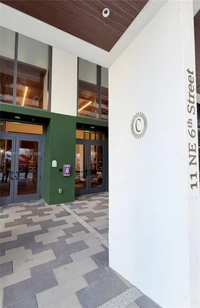 $4,500 | 11 Northeast 6th Street, Unit 1109, Miami, FL 33132