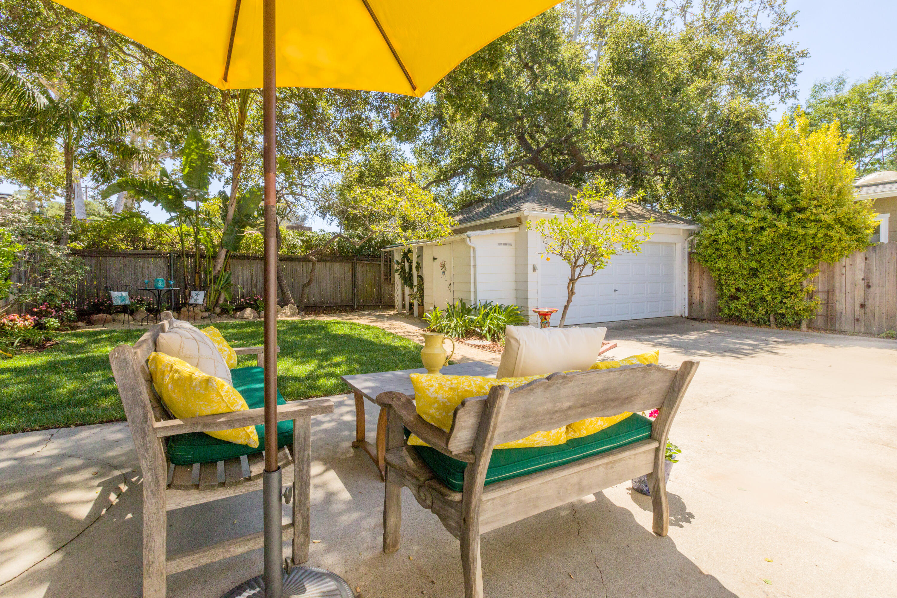 2721 Verde Vista Drive Santa Barbara, CA 93105 - Photo 12 of 21 a view of a backyard with sitting area