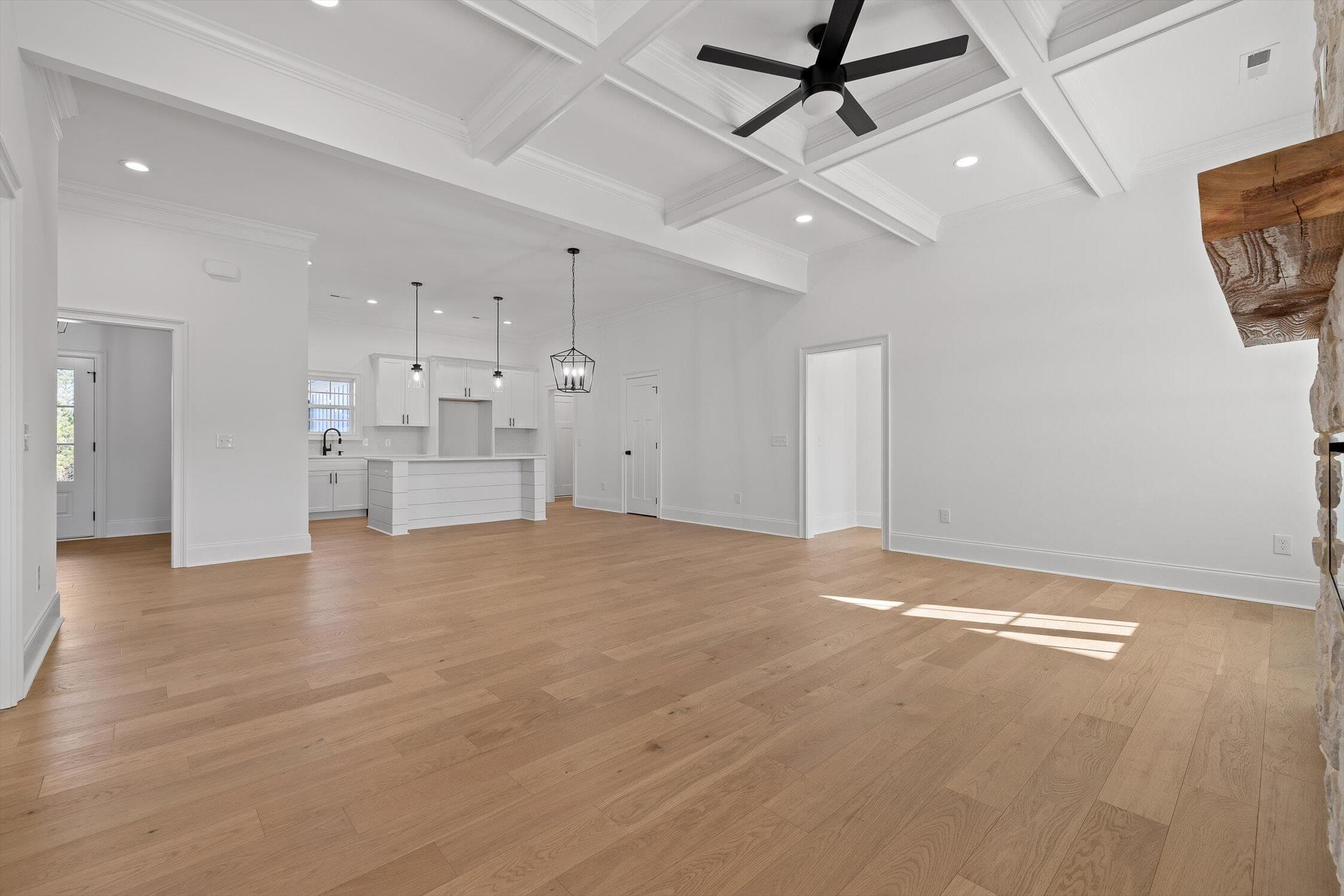 38 Keating Street Chatsworth, GA 30705 - Photo 5 of 54 14-Keating-13