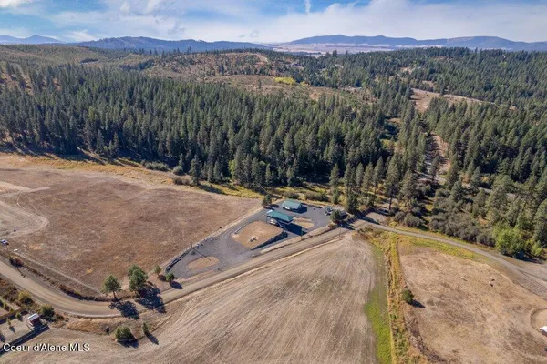 $500,000 | 121 Johnston Road, Plummer, ID 83851