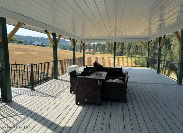 $500,000 | 121 Johnston Road, Plummer, ID 83851