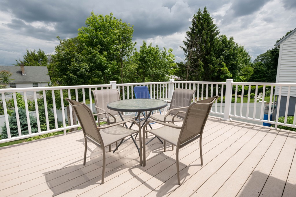 15 Richardson Road Stoneham, MA 02180 - Photo 26 of 30 Gallery Image 26