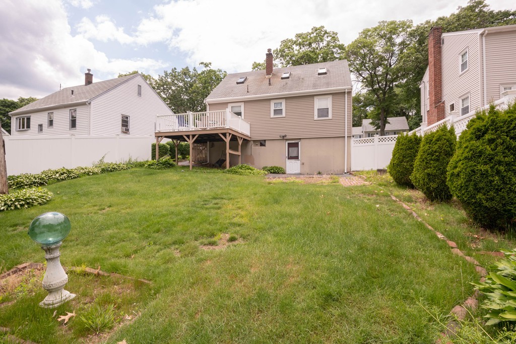 15 Richardson Road Stoneham, MA 02180 - Photo 29 of 30 Gallery Image 29