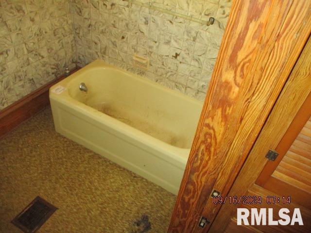 21573 North Cameron Road Cuba, IL 61427 - Photo 10 of 19