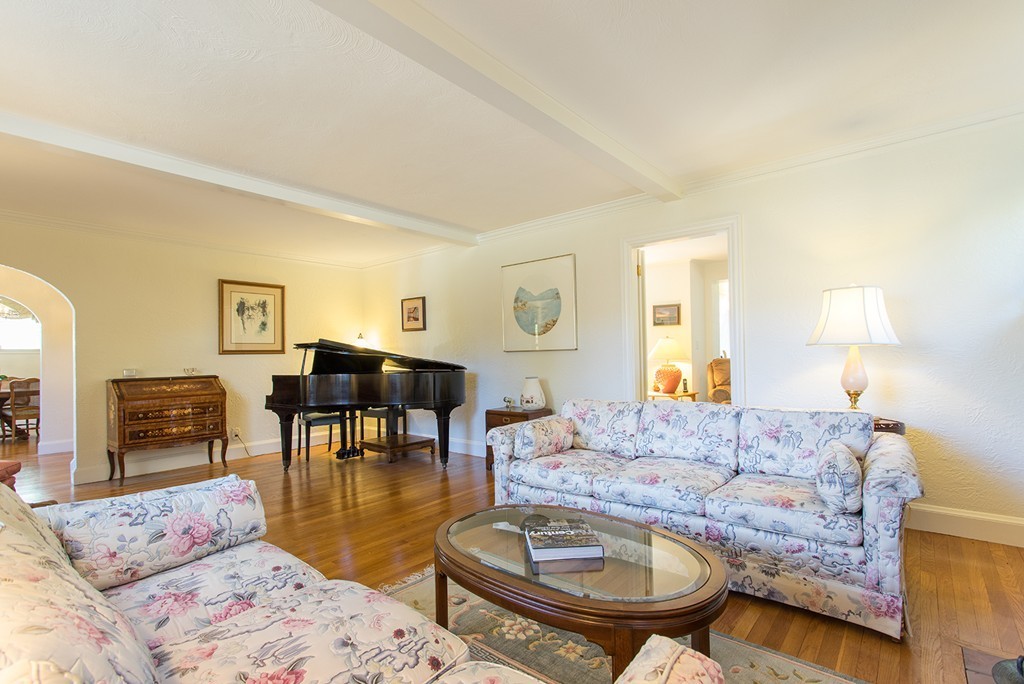 41 Alderwood Road Newton, MA 02459 - Photo 5 of 17 Gallery Image 5