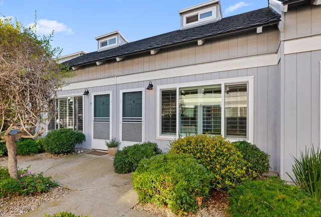$845,000 | 220 Elm Avenue, Unit 9, Carpinteria, CA 93013