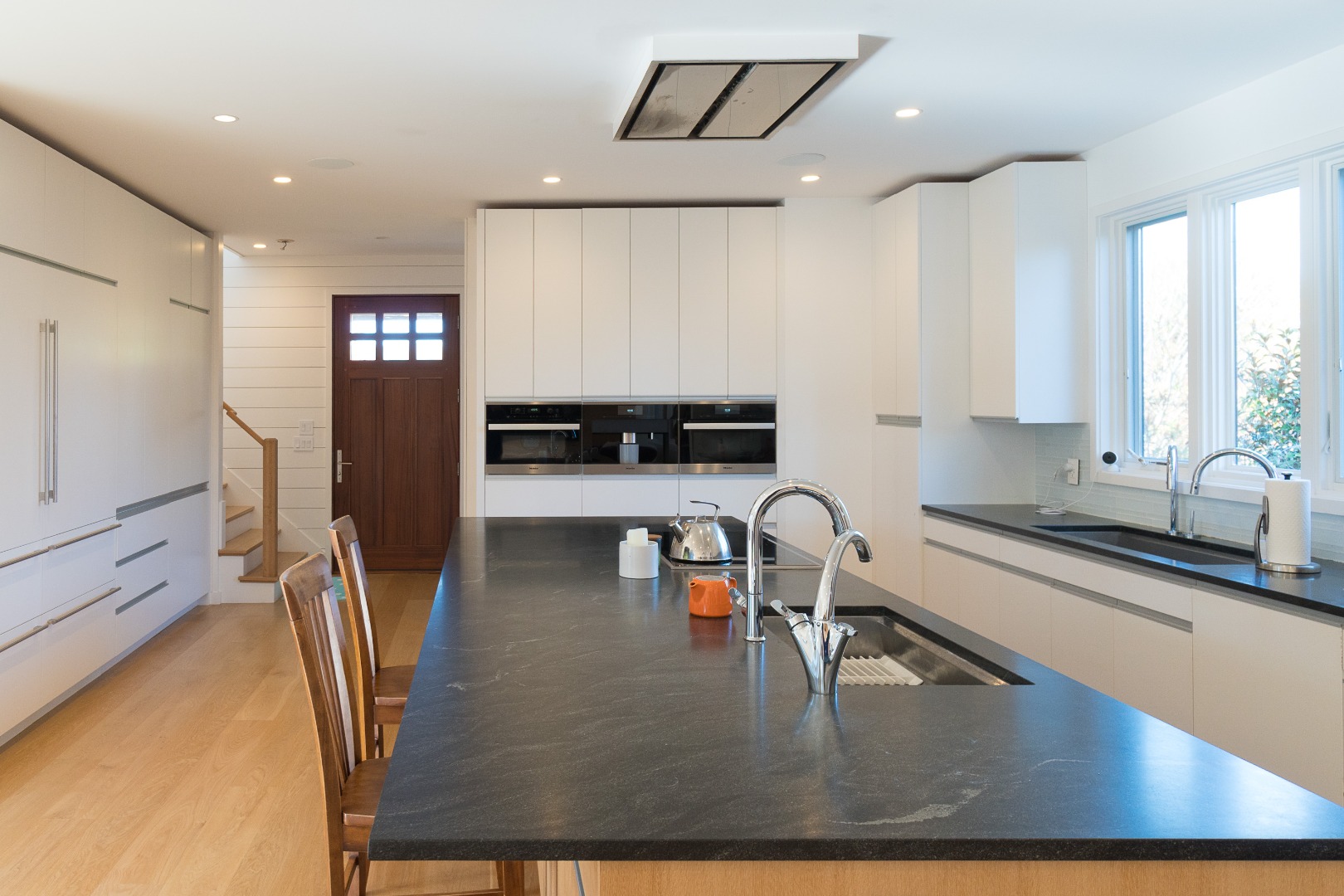 3 Monohansett Road Nantucket, MA 02554 - Photo 15 of 42