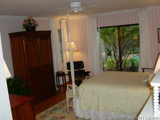 33 Hickory Hill Road Tequesta, FL 33469 - Photo 5 of 7 Other.