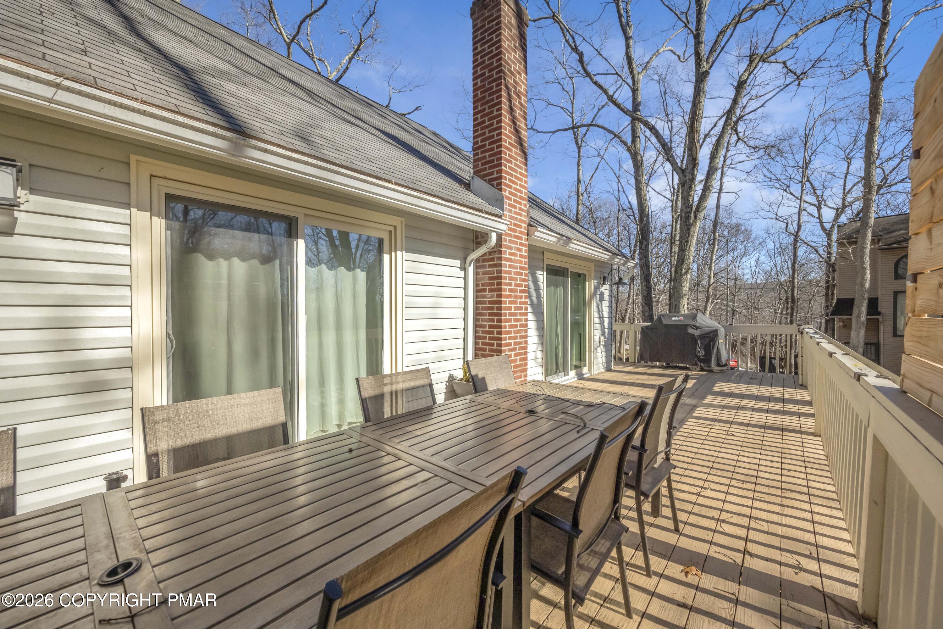 187 Bellingham Drive Bushkill, PA 18324 - Photo 13 of 45 Deck