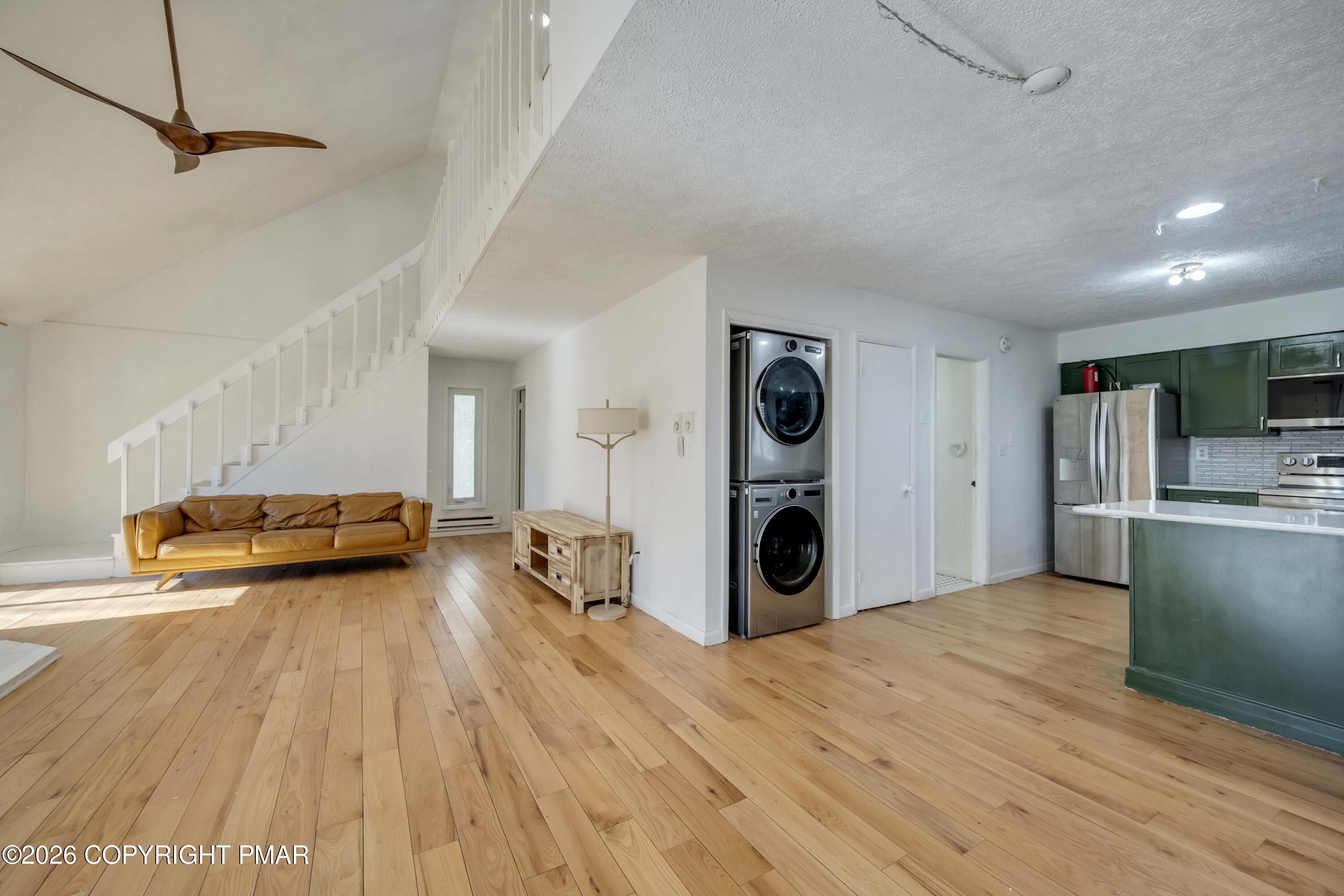 187 Bellingham Drive Bushkill, PA 18324 - Photo 15 of 45 Walking into the home