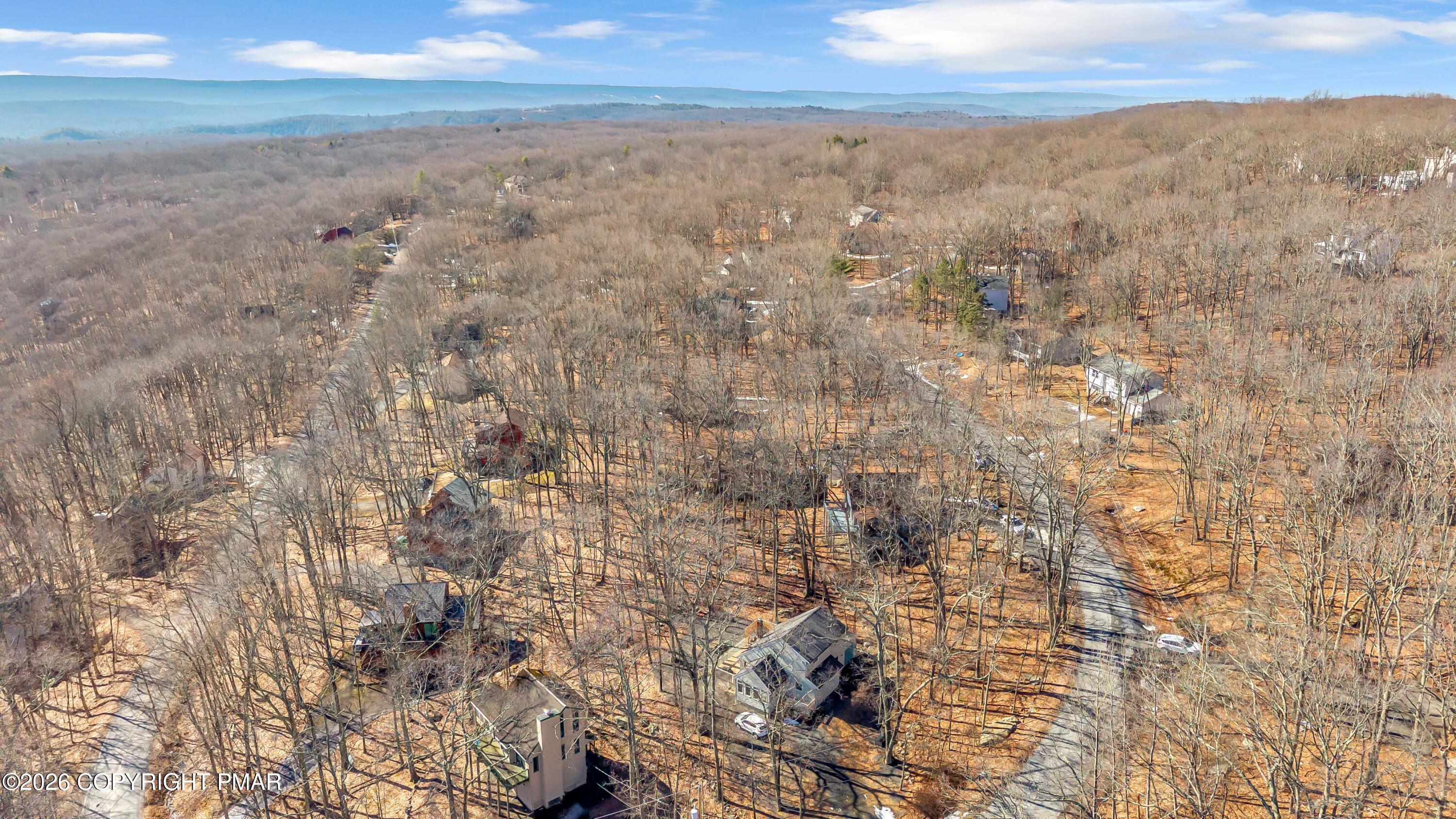 187 Bellingham Drive Bushkill, PA 18324 - Photo 31 of 45 Arial view