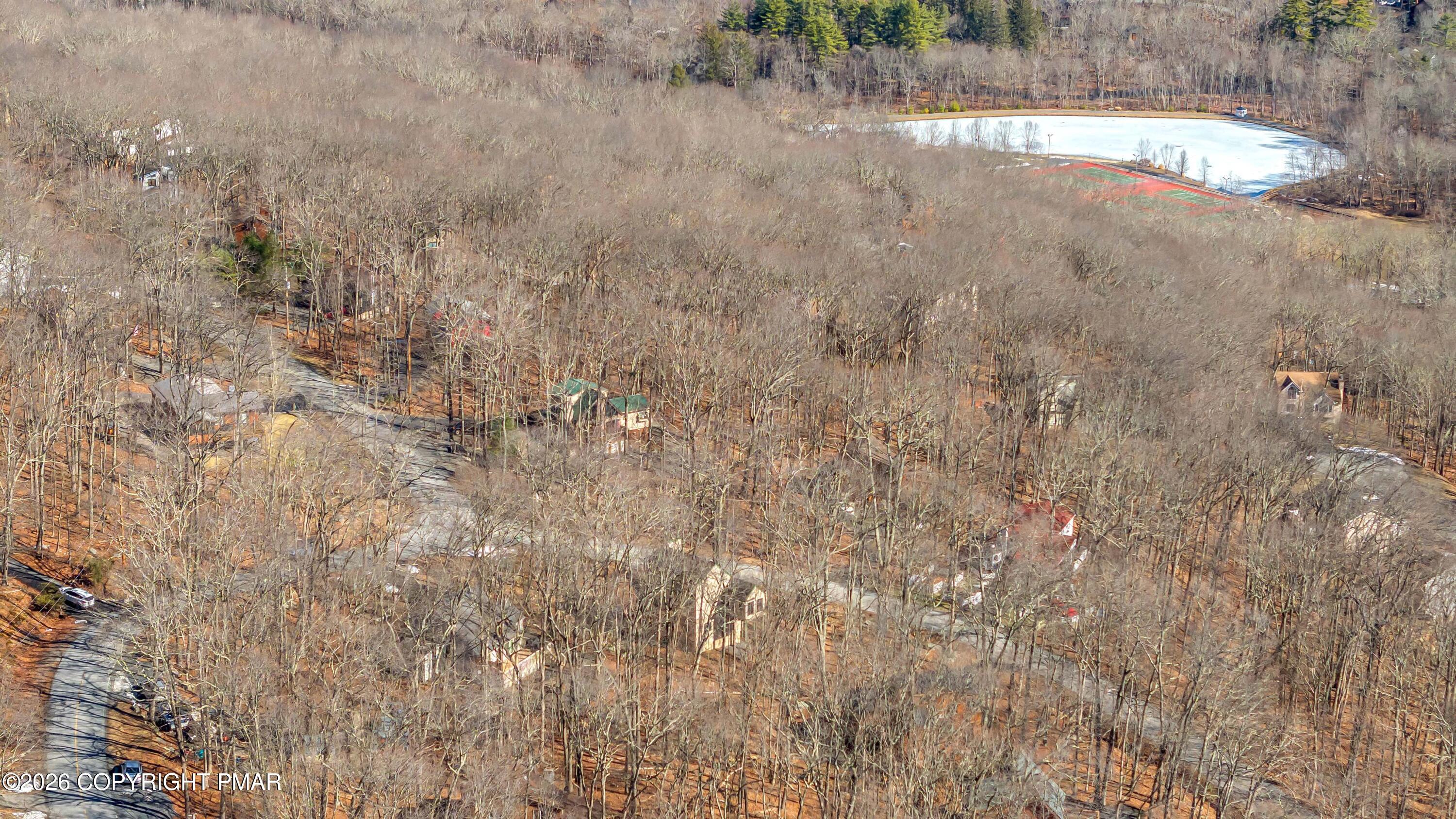 187 Bellingham Drive Bushkill, PA 18324 - Photo 37 of 45 Arial view