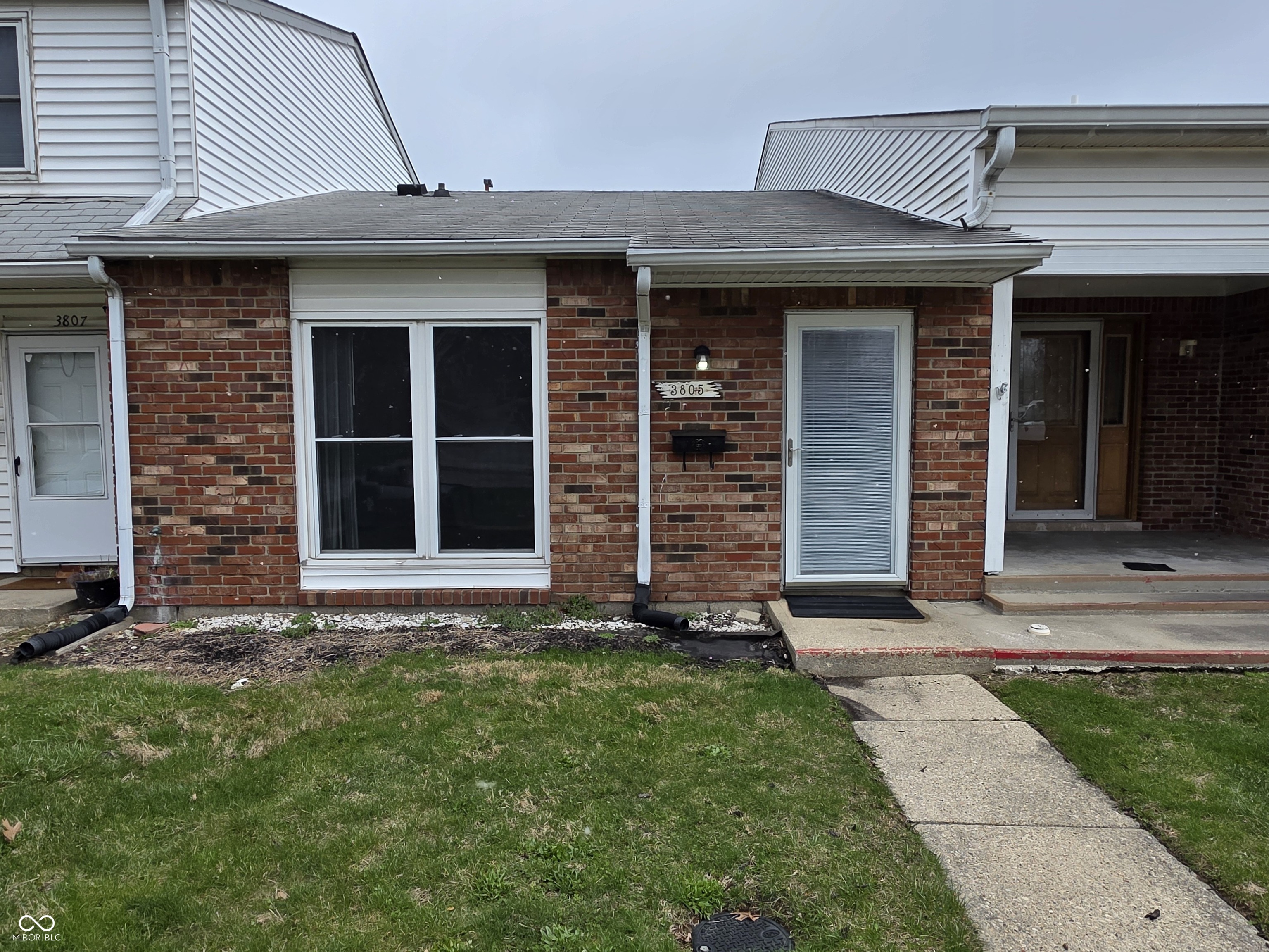 3805 Biscayne Road Indianapolis, IN 46226 - Photo 2 of 11