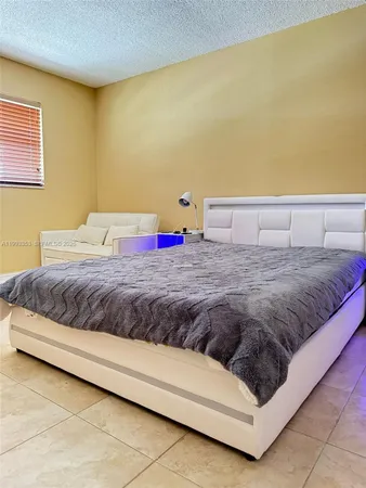 $1,750 | 1300 Moffett Street, Unit 306, Hallandale Beach, FL 33009